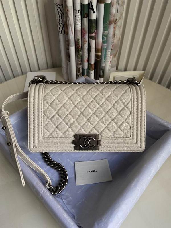 Chanel Handbags 680